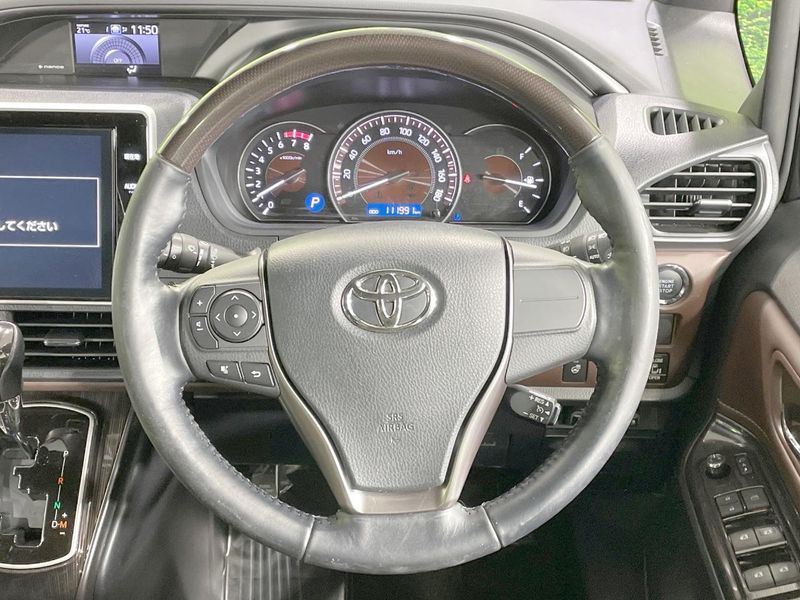 2018 Toyota Esquire DBA-ZRR85G (UW-6a715a76a22f8)[16]