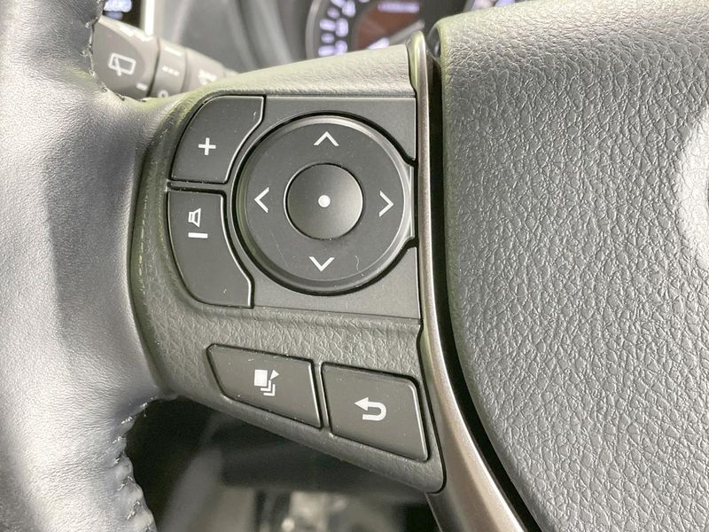 2018 Toyota Esquire DBA-ZRR85G (UW-6a715a76a22f8)[28]