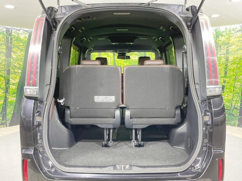 2018 Toyota Esquire DBA-ZRR85G (UW-6a715a76a22f8)[7]