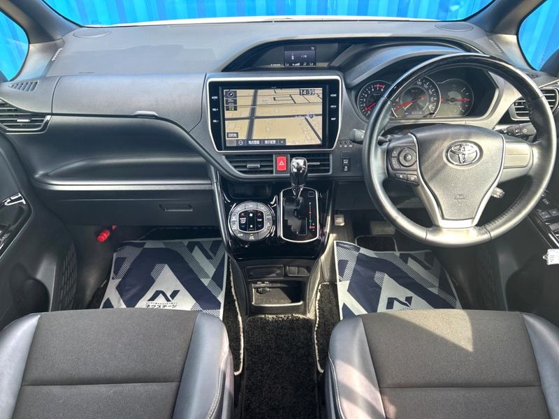 2021 Toyota Noah 3BA-ZRR85W (UW-6a715a78228a3)[26]