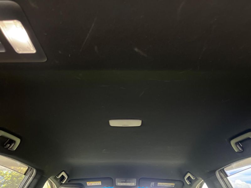2017 Toyota Harrier DBA-ZSU60W (UW-6a715a7bc4525)[17]