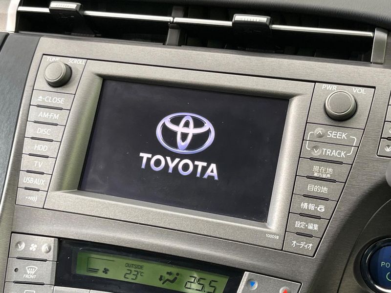 2012 Toyota Prius PHV DLA-ZVW35 (UW-6a715a8a0e459)[8]