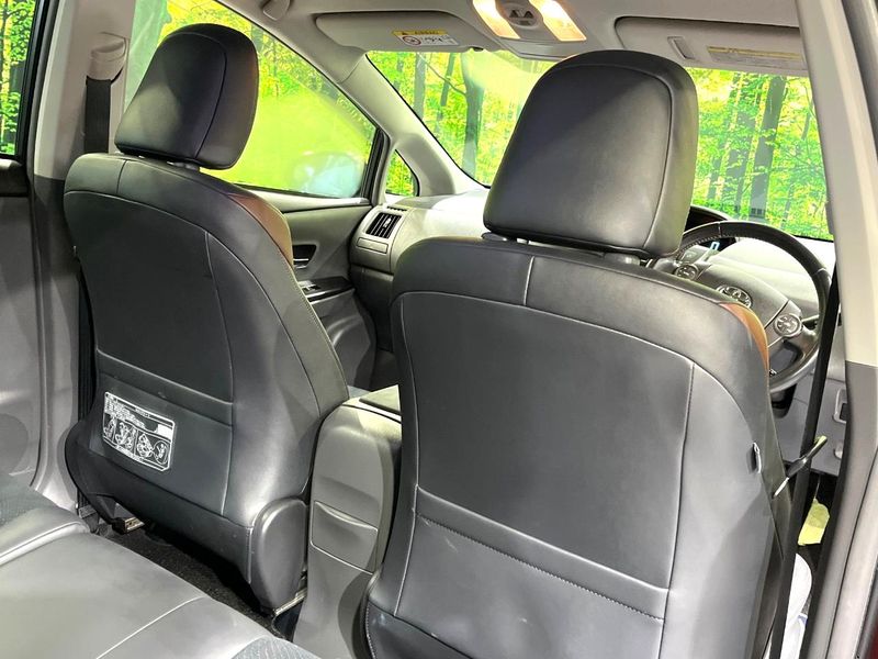 2014 Toyota Prius α DAA-ZVW41W (UW-6a715a8c46d42)[27]
