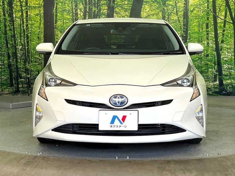 2016 Toyota Prius DAA-ZVW50 (UW-6a715a8de4f8e)[14]