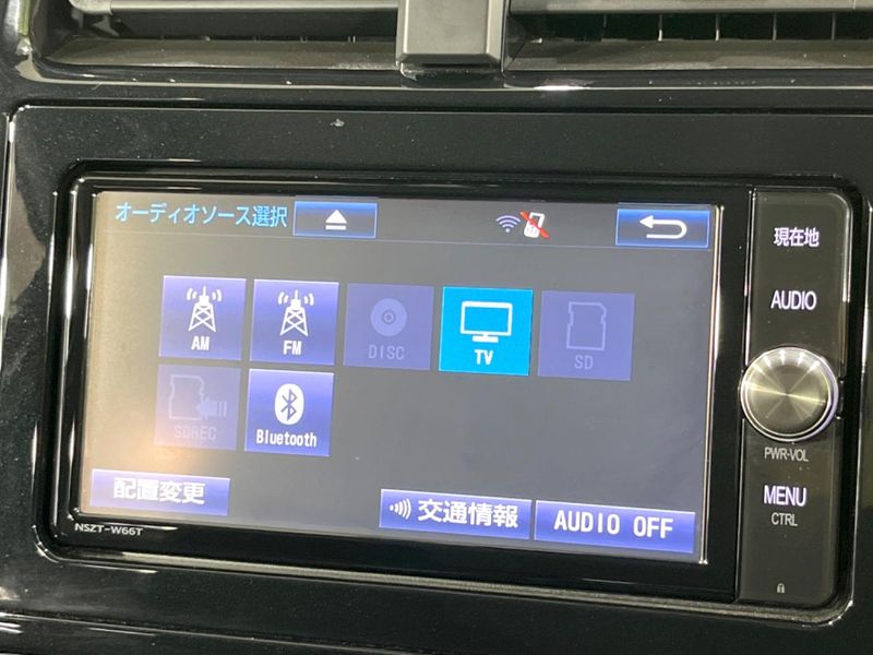 2017 Toyota Prius DAA-ZVW50 (UW-6a715a8e7a5c8)[29]