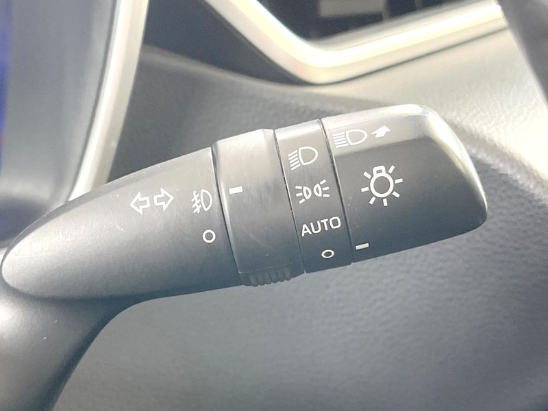 2019 Toyota Corolla Sport 6AA-ZWE211H (UW-6a715a9ec7a5d)[19]