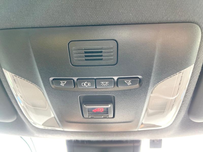 2019 Toyota Corolla Sport 6AA-ZWE211H (UW-6a715a9ec7a5d)[20]