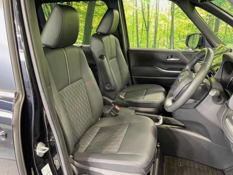 2022 Toyota Noah 6AA-ZWR90W (UW-6a715aab5d01e)[27]