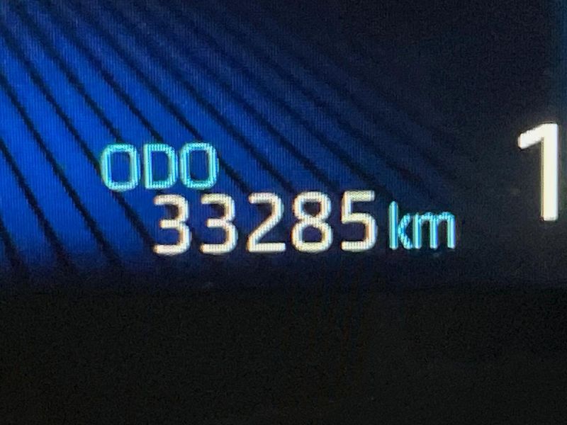 2022 Toyota Noah 6AA-ZWR90W (UW-6a715aab5d01e)[2]