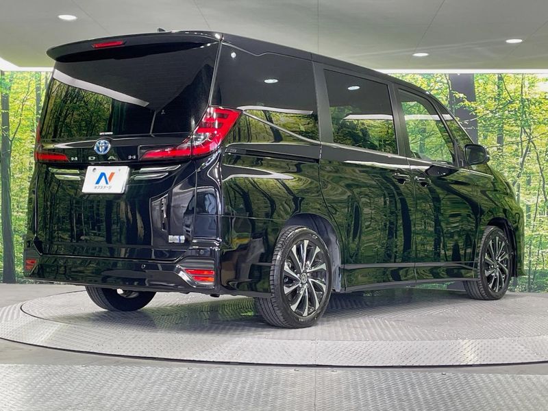2022 Toyota Noah 6AA-ZWR90W (UW-6a715aab5d01e)[16]