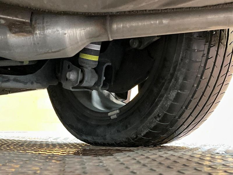 2022 Toyota Noah 6AA-ZWR90W (UW-6a715ab558ee8)[5]