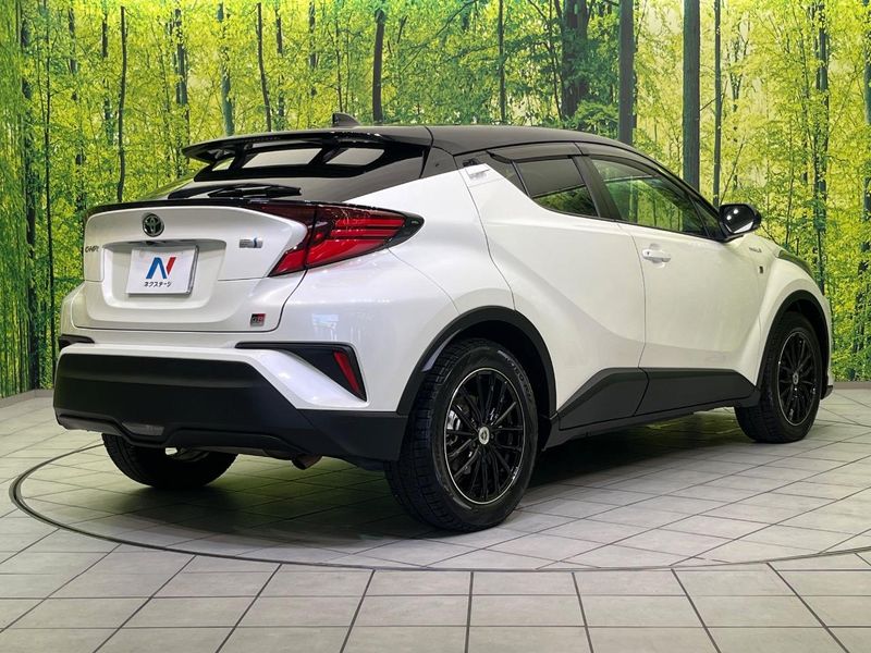 2020 Toyota C-HR 6AA-ZYX11 (UW-6a715abd23c19)[10]