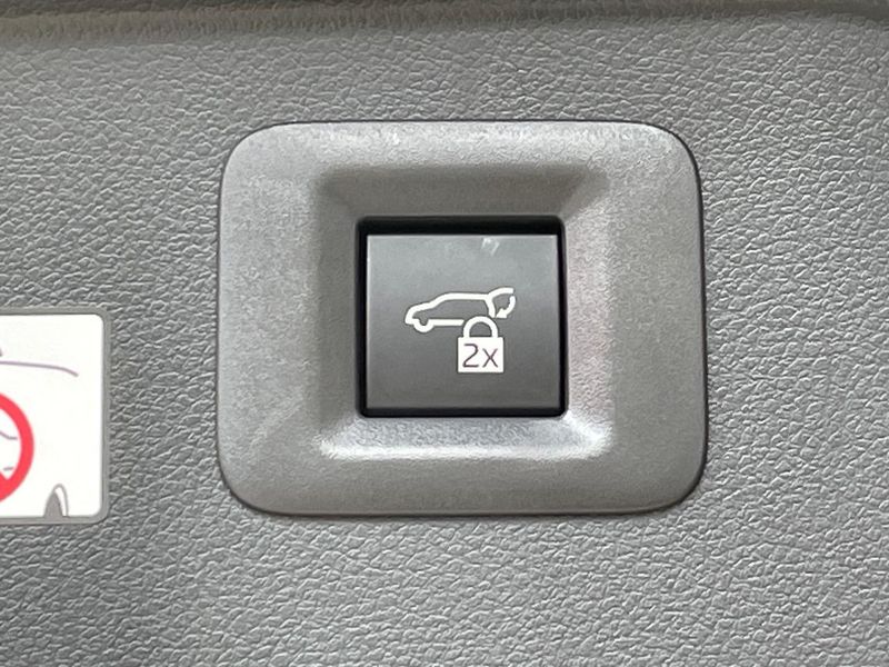 2024 Toyota Vellfire Hybrid 6AA-AAHH40W (UW-6a72a8044789a)[16]