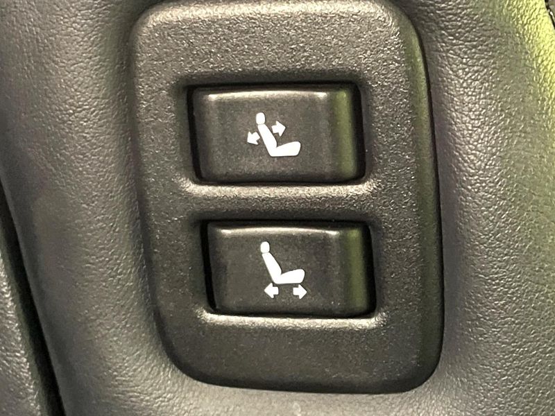 2019 Toyota Alphard DBA-AGH30W (UW-6a72a8234c4b5)[25]
