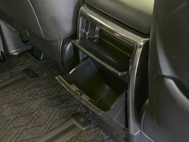 2020 Toyota Alphard 3BA-AGH30W (UW-6a72a8237780d)[8]