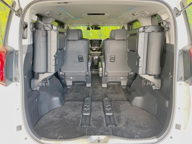 2022 Toyota Alphard 3BA-AGH30W (UW-6a72a829c16fe)[27]