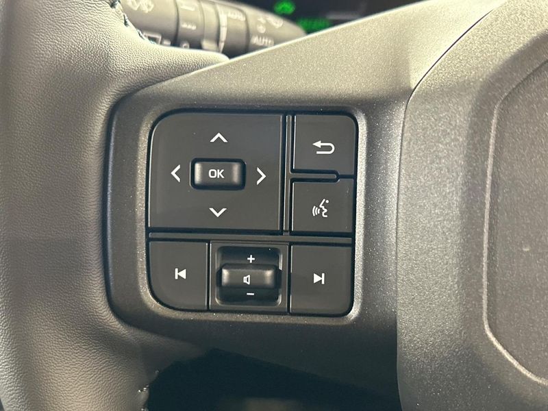 2026 Toyota RAV4 6AA-AXAN64 (UW-6a72a84e02a3e)[11]