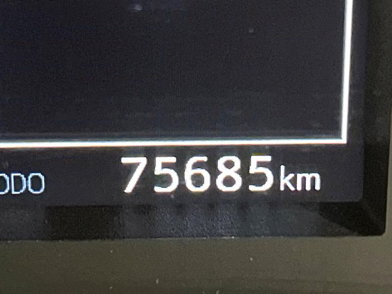 2017 Toyota Vellfire Hybrid DAA-AYH30W (UW-6a72a85fc6660)[2]