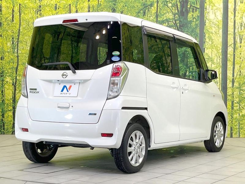 2016 Nissan DAYZ ROOX DBA-B21A (UW-6a72a8759111a)[9]