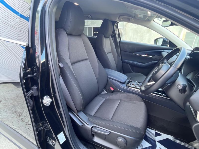 2022 Mazda CX-30 5AA-DMEJ3P (UW-6a72a8c78f4e5)[17]