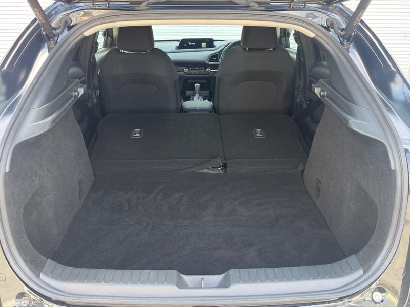 2022 Mazda CX-30 5AA-DMEJ3P (UW-6a72a8c78f4e5)[27]