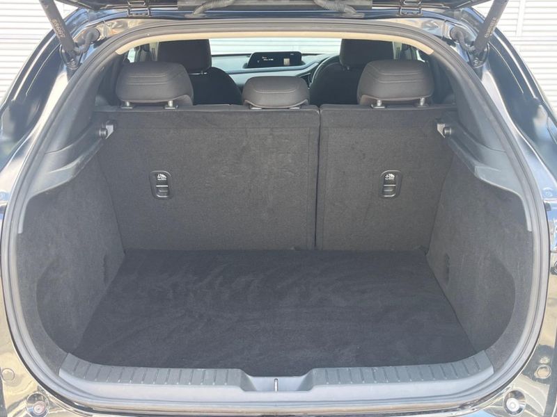 2022 Mazda CX-30 5AA-DMEJ3P (UW-6a72a8c78f4e5)[26]