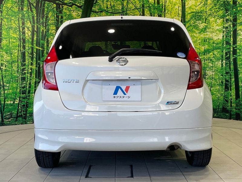 2013 Nissan Note DBA-E12 (UW-6a72a8ccb378d)[24]