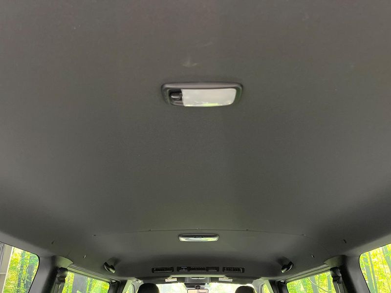 2025 Toyota Hiace Van 3DF-GDH201V (UW-6a72a8f0b7a48)[7]