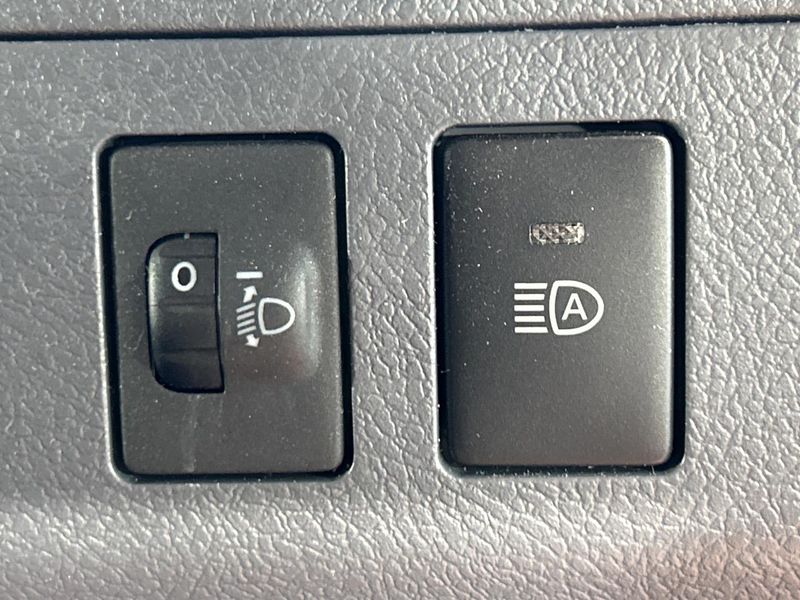 2025 Toyota Land Cruiser 70 3DA-GDJ76W (UW-6a72a8f5d1c82)[27]