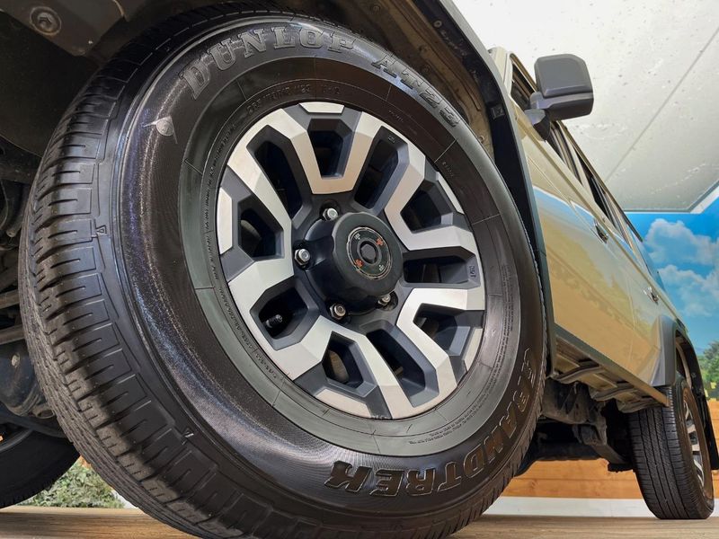 2025 Toyota Land Cruiser 70 3DA-GDJ76W (UW-6a72a8f65b6ca)[19]