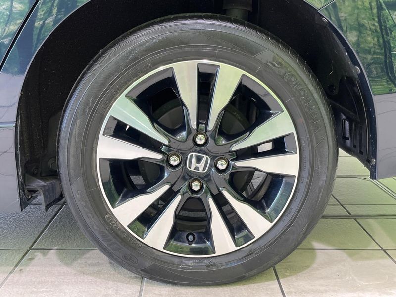 2015 Honda SHUTTLE DAA-GP7 (UW-6a72a913d4de6)[11]
