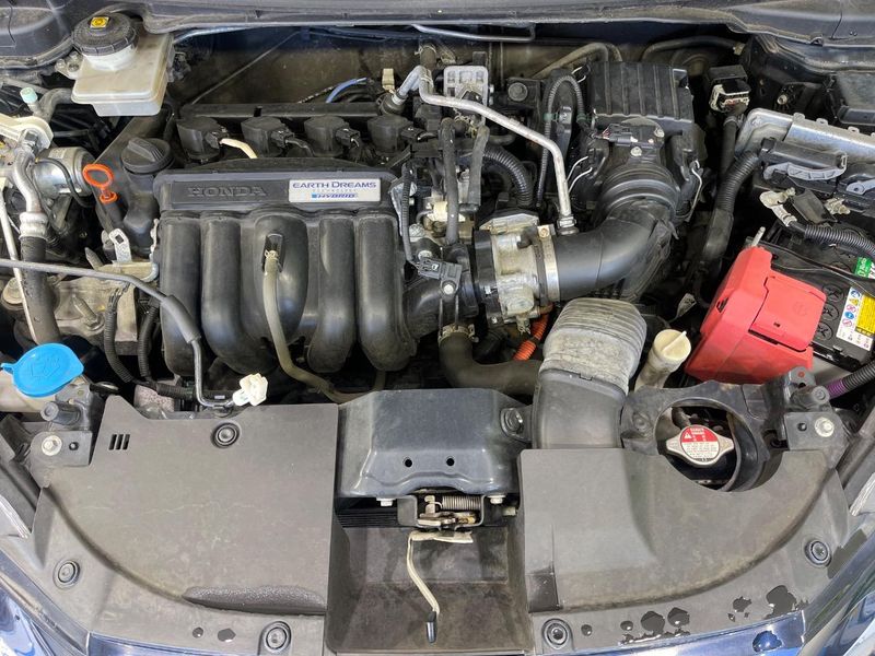 2015 Honda SHUTTLE DAA-GP7 (UW-6a72a913d4de6)[8]