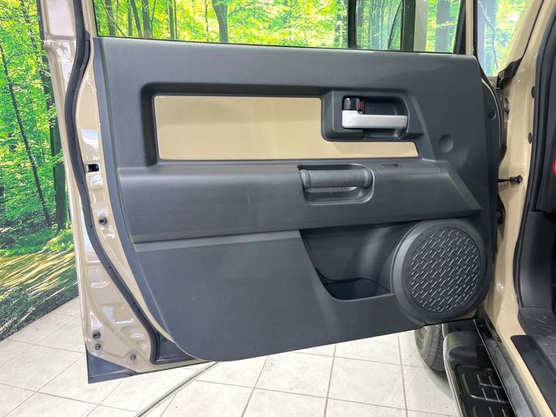 2016 Toyota FJ CRUISER CBA-GSJ15W (UW-6a72a91bee69e)[7]