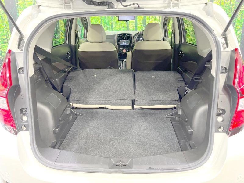 2017 Nissan Note DAA-HE12 (UW-6a72a9382d643)[21]