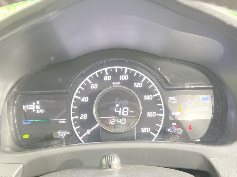 2017 Nissan Note DAA-HE12 (UW-6a72a9382d643)[9]