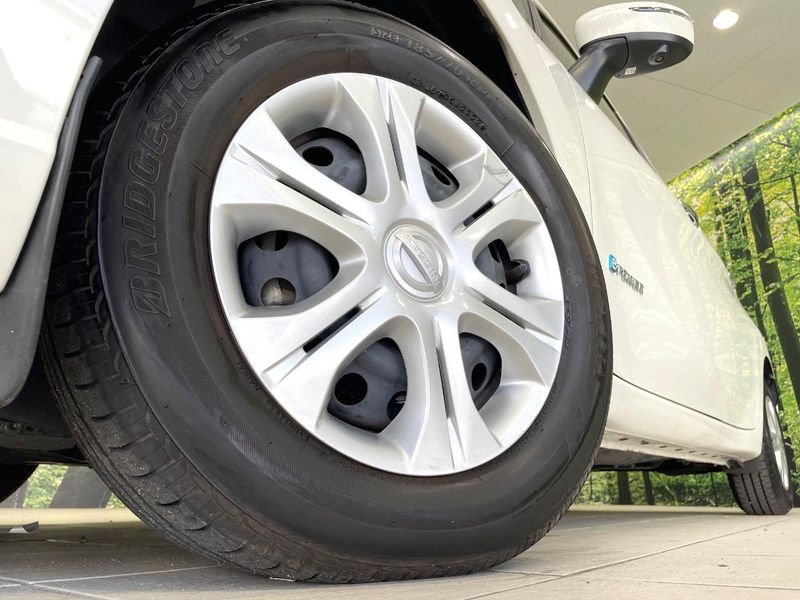 2019 Nissan Note DAA-HE12 (UW-6a72a93bc1880)[9]