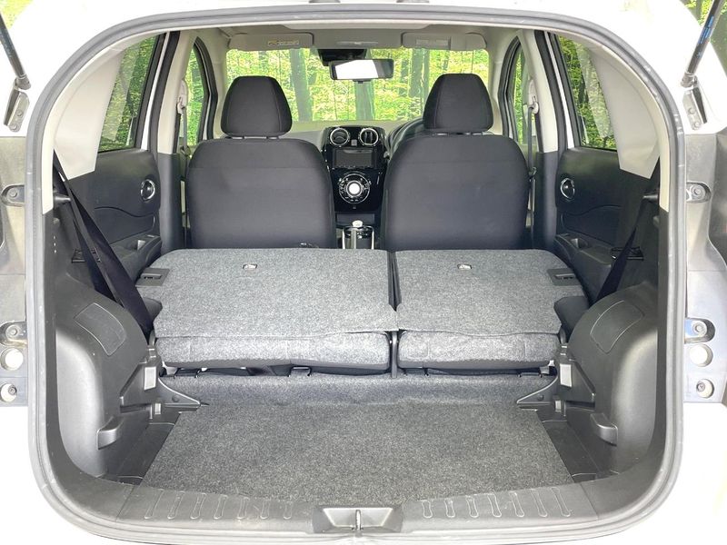 2019 Nissan Note DAA-HE12 (UW-6a72a93bc1880)[25]