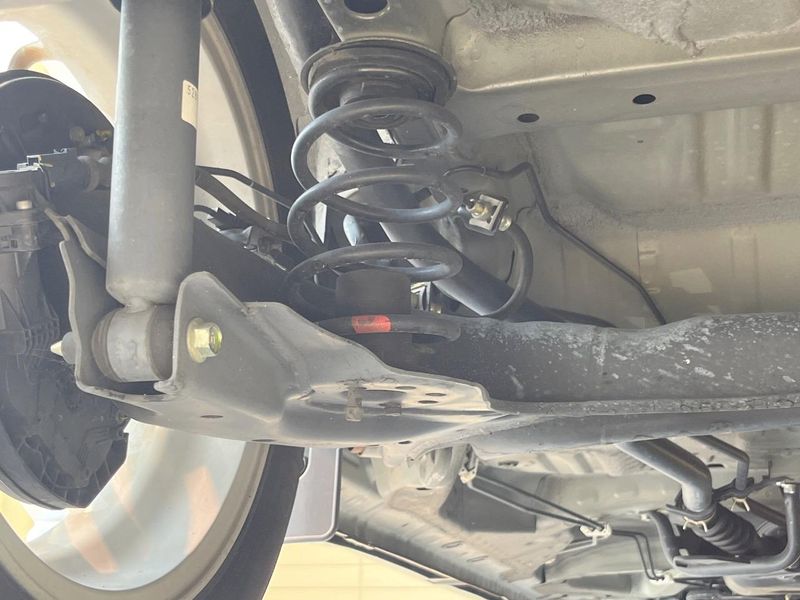 2022 Honda N-BOX CUSTOM 6BA-JF3 (UW-6a72a98ef3880)[17]