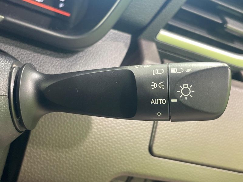 2017 Toyota Roomy DBA-M900A (UW-6a72aa3ca5140)[14]