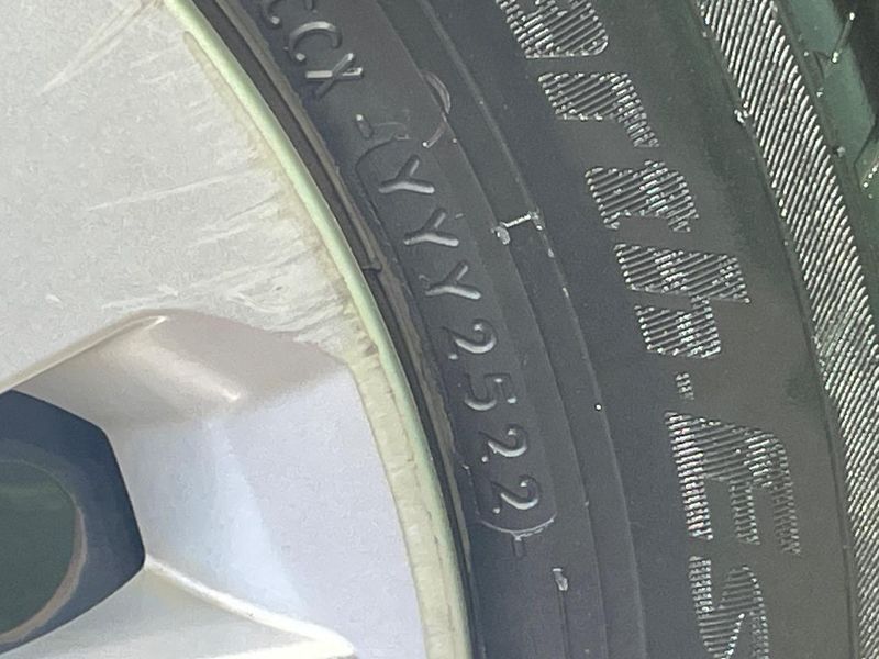 2017 Toyota Roomy DBA-M900A (UW-6a72aa3ca5140)[28]