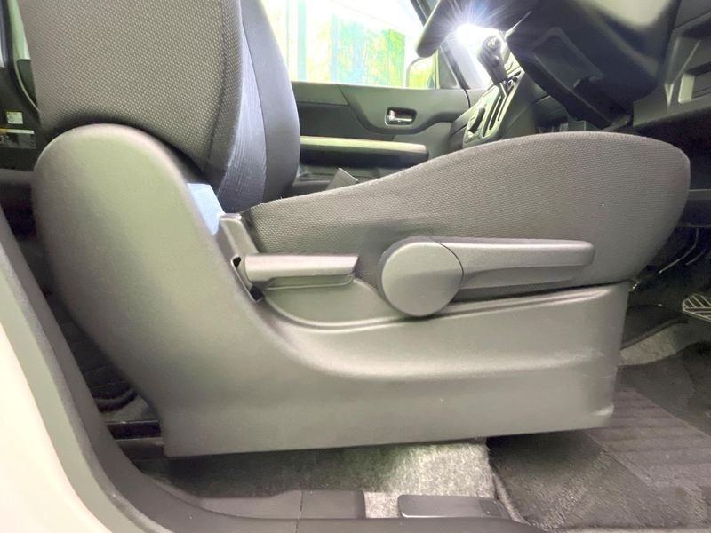 2017 Suzuki Spacia Custom Z DAA-MK42S (UW-6a72aa77d3e13)[10]