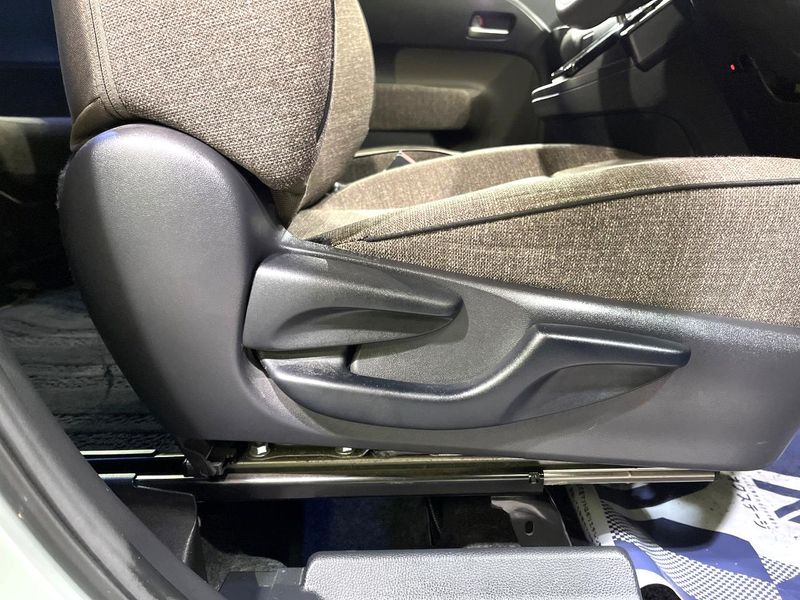 2022 Toyota Sienta 5BA-MXPC10G (UW-6a72aac92481c)[5]