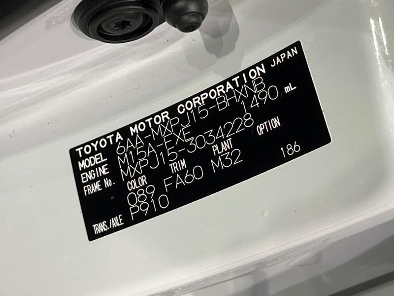 2023 Toyota Yaris Cross 6AA-MXPJ15 (UW-6a72aad9068e2)[1]