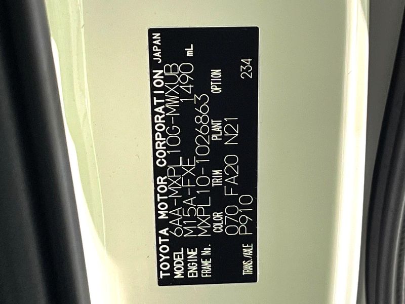 2023 Toyota Sienta 6AA-MXPL10G (UW-6a72aae08f3e8)[1]