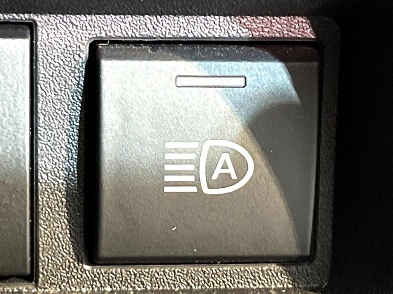 2023 Toyota Sienta 6AA-MXPL10G (UW-6a72aae08f3e8)[9]