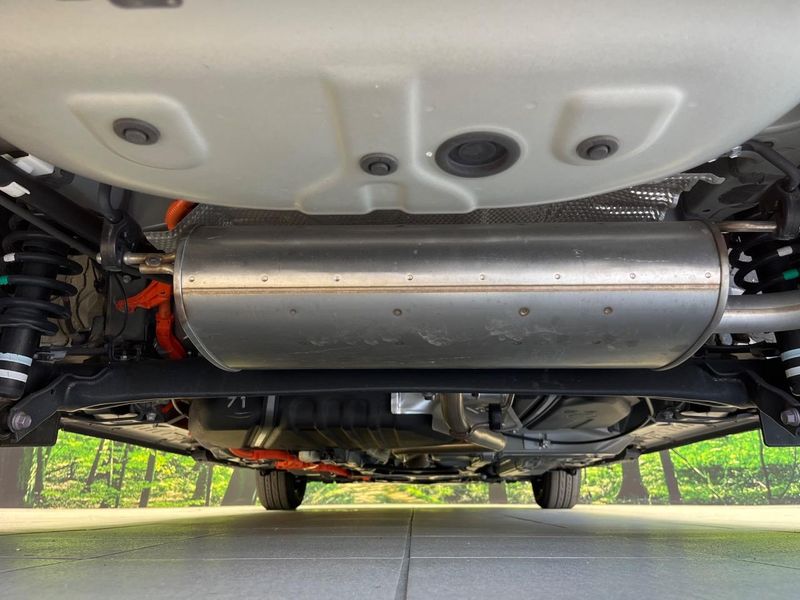 2023 Toyota Sienta 6AA-MXPL10G (UW-6a72aae38c4aa)[26]