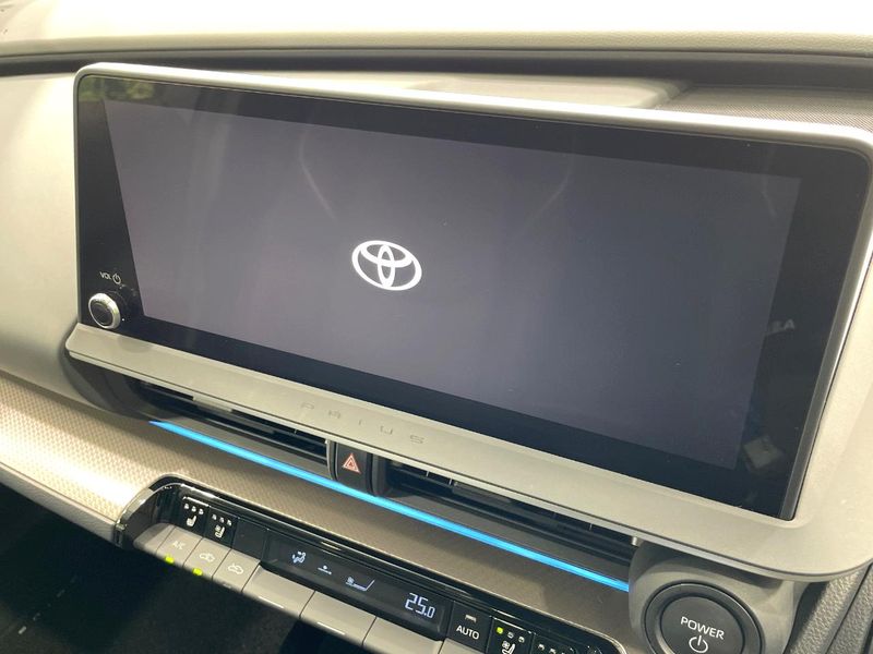 2023 Toyota Prius 6AA-MXWH60 (UW-6a72aafa1b1a0)[7]