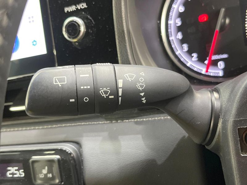 2023 Toyota Noah 6BA-MZRA90W (UW-6a72ab07e4e6d)[16]
