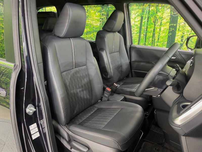 2023 Toyota Noah 6BA-MZRA90W (UW-6a72ab0805e8a)[20]