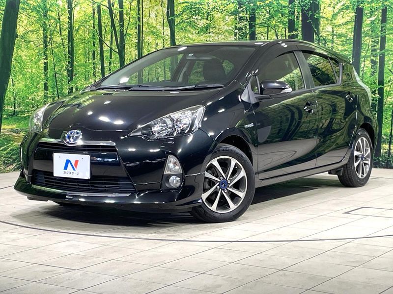2013 Toyota Aqua DAA-NHP10 (UW-6a72ab1cc5911)[0]